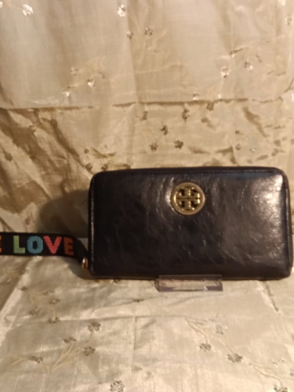 Tory Burch Black Glazed Leather Zip-Around Wallet Wristlet with "LOVE" Strap - Picture 1 of 10